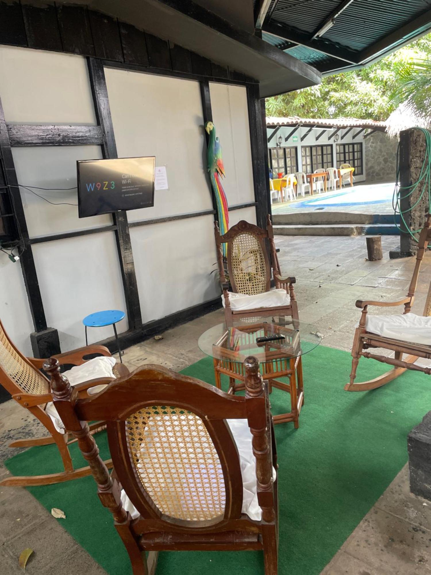 Managua Hotel Oasis ภายนอก รูปภาพ